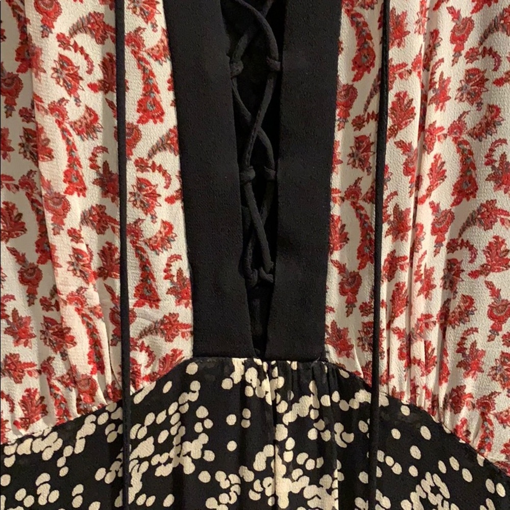 Dress - Picture 3 of 4